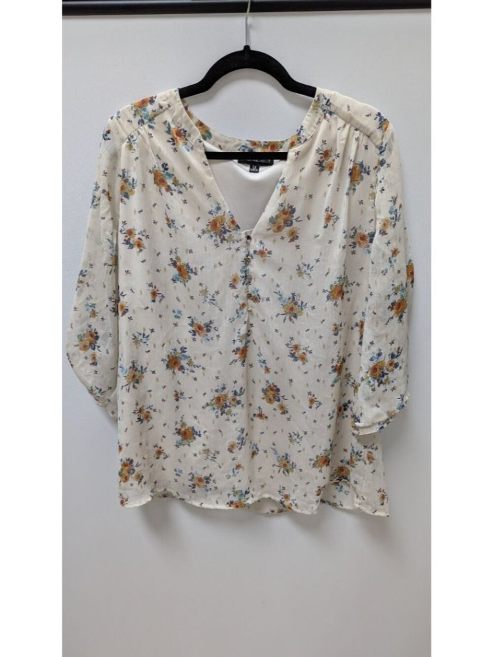 Sara Michelle Cream/Orange Floral Quarter-Button Blouse